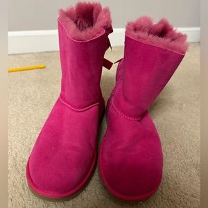 Hot Pink Bow Uggs